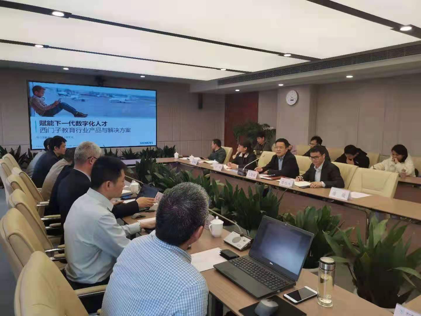 6065875faaf85.jpg cea018fa6a4a6cbd6092fff534156b7.jpg